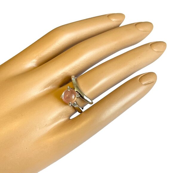 Vintage Pink Quartz Stone Ring Size 8 Silver Plated Round Wrap Geometric Modern - Picture 3 of 7